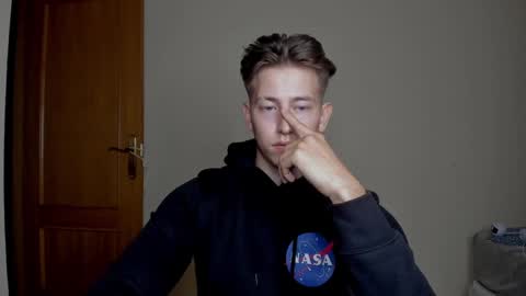 Oliver online show from February 4, 10:02 pm