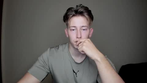 Oliver online show from January 11, 7:59 pm