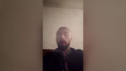gyudyulov1996 online show from June 18, 7:19 pm