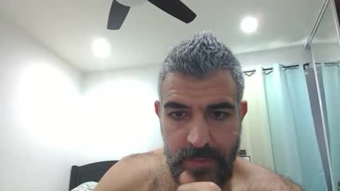 h0nest84 online show from January 14, 7:39 pm