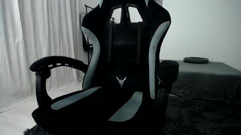 Adam online show from January 13, 6:27 am