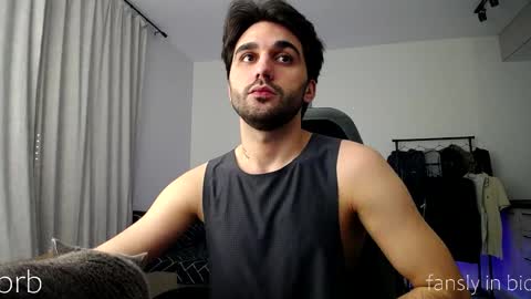 Adam online show from April 16, 9:39 pm