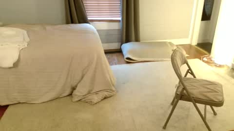 halycon2147818 online show from February 15, 4:37 pm