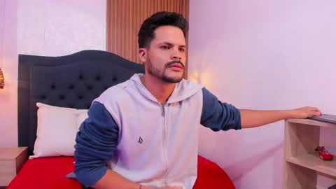 Hamilton online show from December 5, 3:57 am