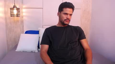 Hamilton online show from November 10, 8:14 pm