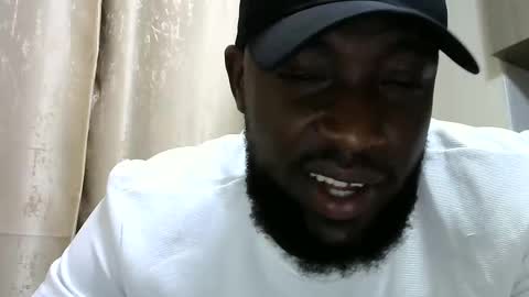 Snapshot of handsome_king30 chatting on December 31, 10:34 pm handsome king online show from December 31, 10:34 pm