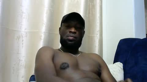 Snapshot of handsome_king30 chatting on January 10, 4:09 pm handsome king online show from January 10, 4:09 pm