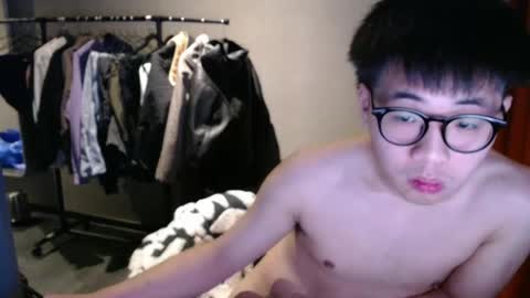 handsome_mannn online show from March 5, 9:50 pm