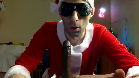 Snapshot of handsomealfie chatting on December 7, 6:59 pm HandsomeAlfie online show from December 7, 6:59 pm