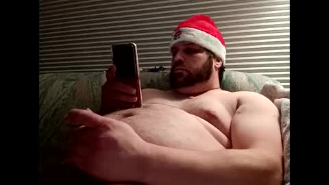 handsomedaddy198923 online show from December 2, 8:28 am