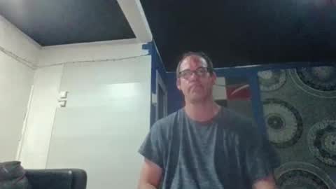handsomeguy4ever online show from May 6, 7:47 pm