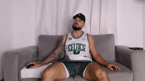 Handsomen online show from March 18, 2:36 am