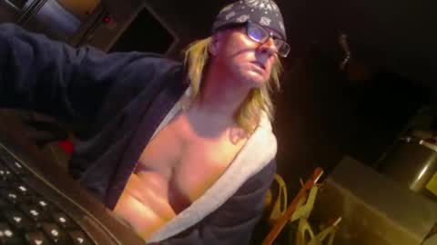 Handystudman online show from January 5, 3:13 pm