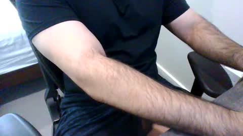 handyman732438 online show from February 17, 2:27 pm