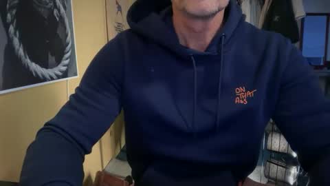 hanky online show from January 13, 8:58 am