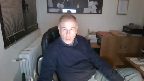 Snapshot of hanscooper chatting on December 7, 5:42 pm hanscooper online show from December 7, 5:42 pm