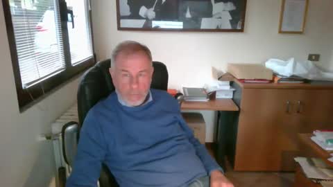 Snapshot of hanscooper chatting on January 7, 3:33 pm hanscooper online show from January 7, 3:33 pm