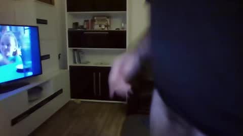 hanzik1954 online show from February 16, 5:37 pm