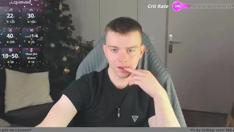 happydeimos online show from December 5, 10:50 pm