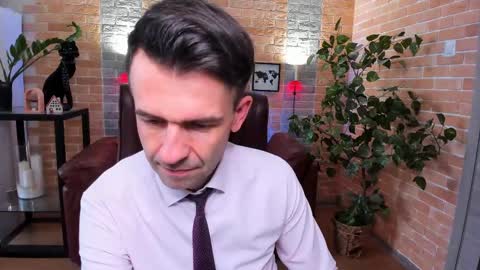 Steve online show from February 13, 10:44 am