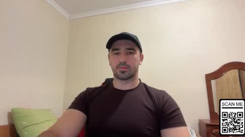 hard_to_obey online show from December 17, 6:25 pm