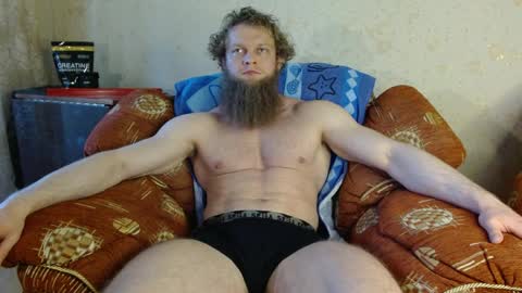 Valentino Hard online show from April 7, 6:24 am