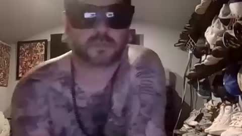 hardik4you1 online show from March 28, 1:11 pm