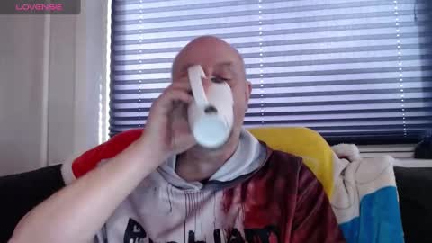 MrLazy online show from December 14, 1:06 pm