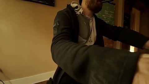 Tom online show from October 13, 11:11 pm