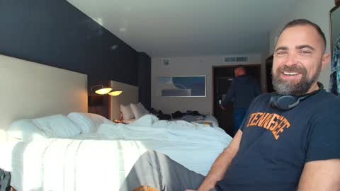 hardworkertn online show from January 7, 3:33 pm