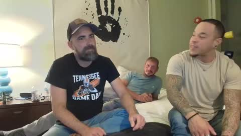 hardworkertn online show from October 3, 1:32 am