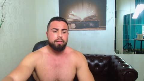 HayesWood online show from December 5, 6:53 am