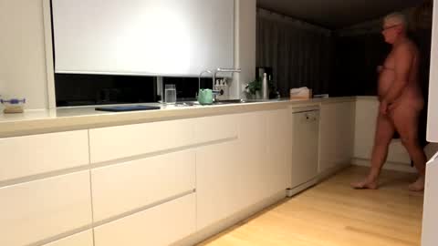 h babe online show from September 8, 6:51 pm