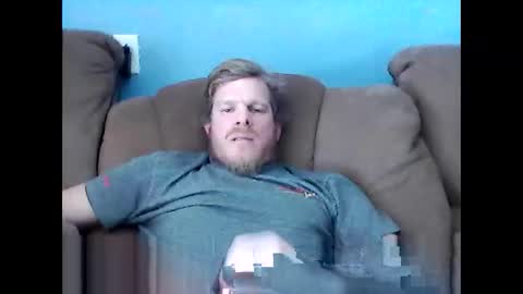 Snapshot of heags83 chatting on February 7, 4:56 pm heags83 online show from February 7, 4:56 pm