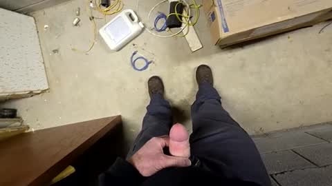 helpmestroke88 online show from December 1, 11:35 am