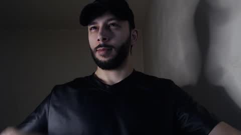 HenryAxe online show from March 12, 10:01 am