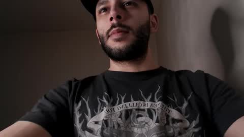 HenryAxe online show from March 31, 10:06 am