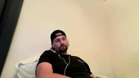 HenryJackk online show from March 26, 10:25 pm