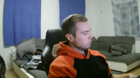 John Pearl online show from December 18, 6:14 pm