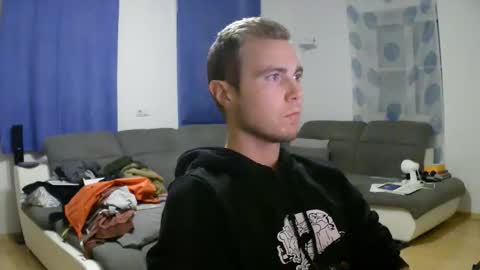 John Pearl online show from October 26, 8:22 pm