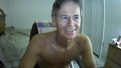 hewes1 online show from October 27, 10:17 am