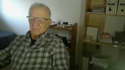 hibericus online show from April 25, 6:27 pm