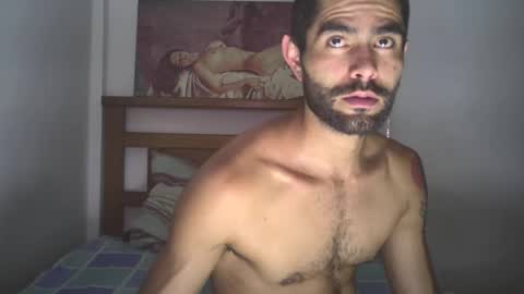 hideonbush online show from October 21, 5:10 am