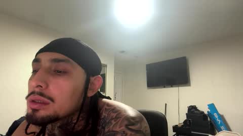 hihello400 online show from December 17, 7:59 am