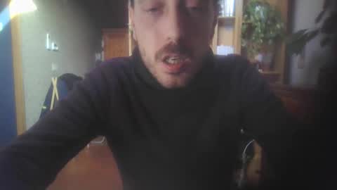 hitmenoww online show from March 4, 3:08 pm