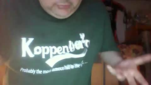 Danny online show from December 18, 6:48 pm