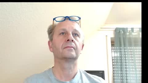 Bernd online show from December 6, 7:32 am