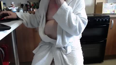honeymaster290 online show from May 20, 9:49 am