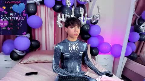 honeymoon_sariel online show from November 10, 8:36 pm