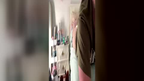 Lets cum same time online show from July 7, 1:27 am